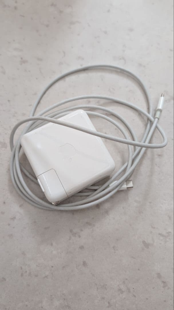 MacBook本体 MacBookPro(13inch, 2016, Thunderbolt3x2)