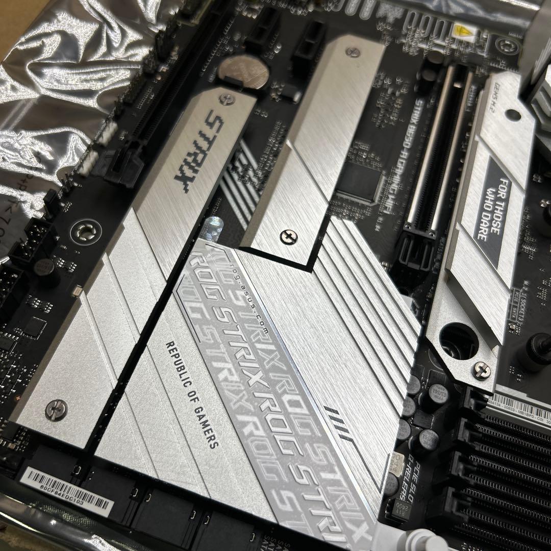 マザーボード ROG strix B650-A GAMING WIFI