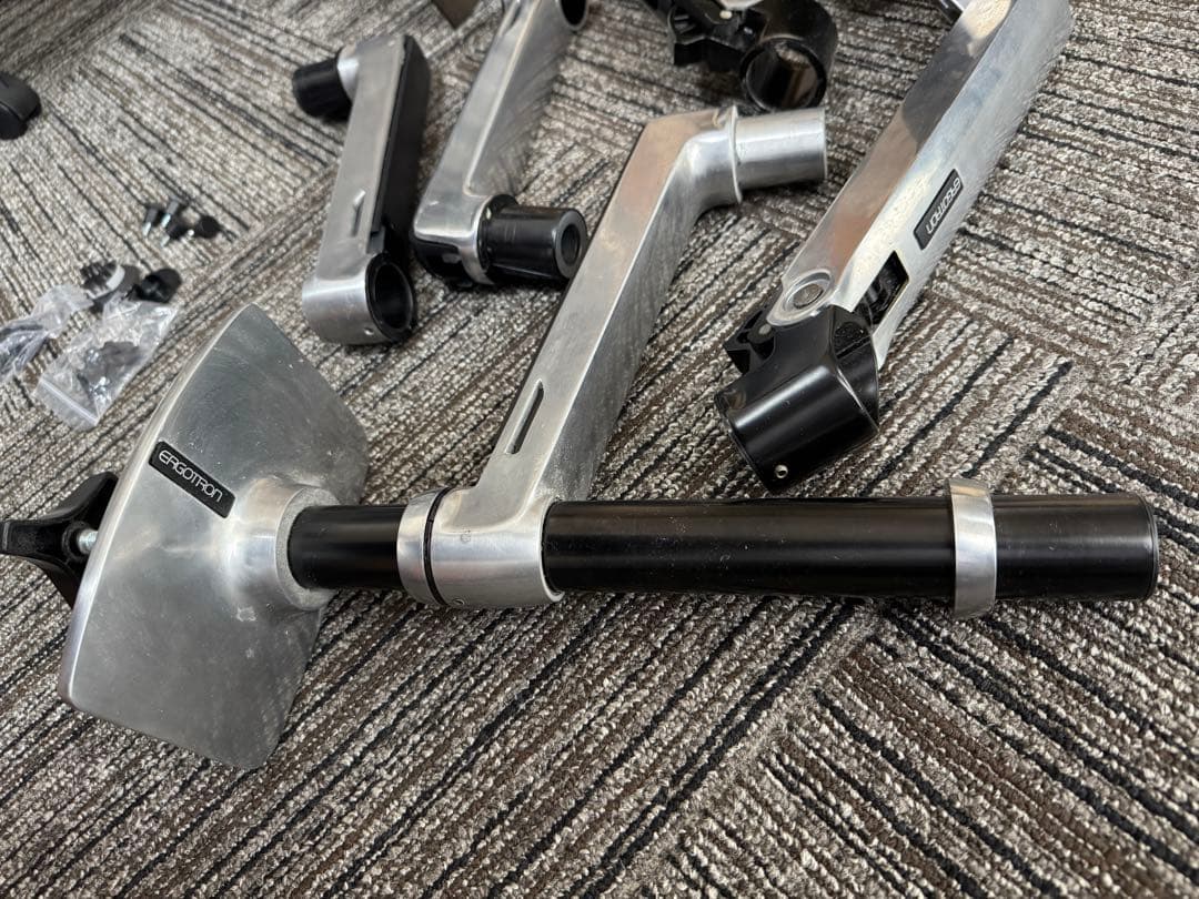 ERGOTRON エルゴトロン LXデュアル モニターアーム 縦/横型 2画面