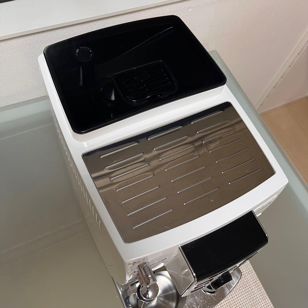 【美品・送料無料】デロンギ マグニフィカS ECAM23120WN