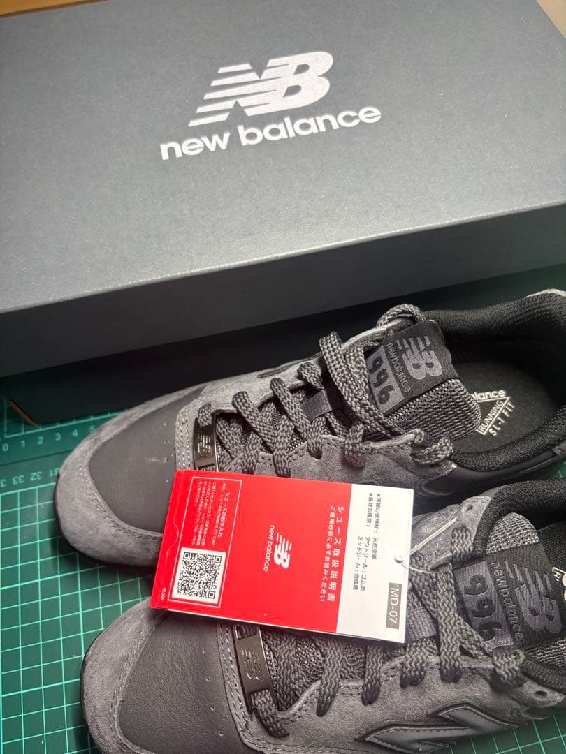 new balance ニューバランス CM996