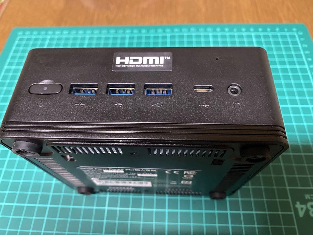 ECS LIVA Z2 windowsミニPC