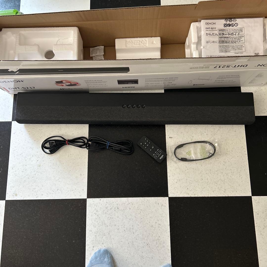 美品　DENON DHT-S217 サウンドバー　2023年製