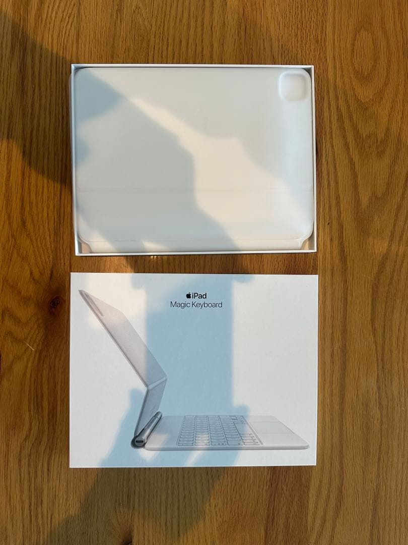 【猫】iPad Magic Keyborad 12.9インチ用 ホワイト