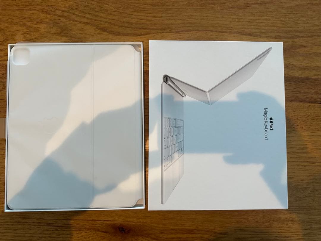 【猫】iPad Magic Keyborad 12.9インチ用 ホワイト