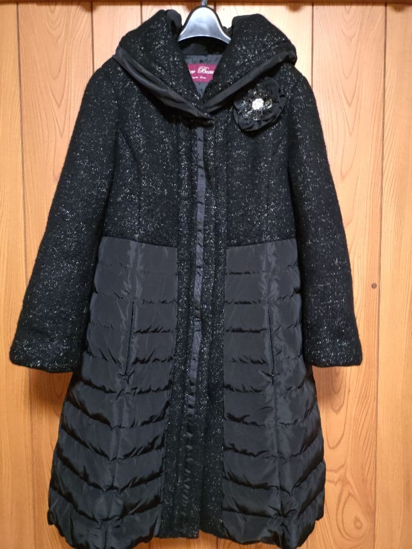 新品、未使用 Super Beauty 42 ダウンコート