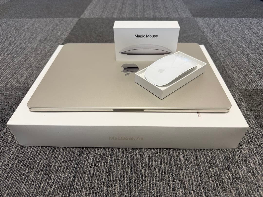 MacBook Air 15インチ M2 8GB 512GB マジックマウス付き