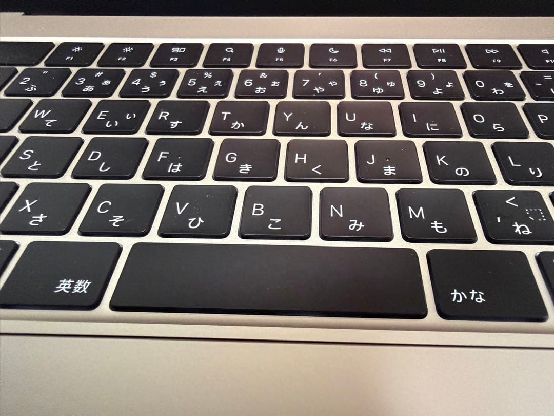 MacBook Air 15インチ M2 8GB 512GB マジックマウス付き