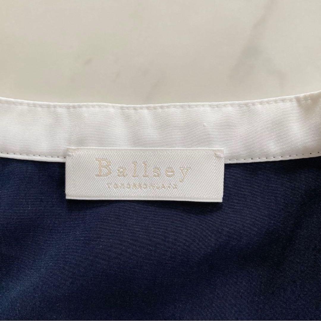 極美品　ボールジィ　クリアデシンボウタイブラウス　トゥモローランド　ネイビー