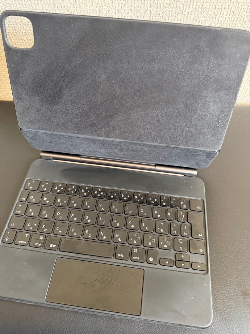 iPad1世代11インチプロ　マジックキーボード付き