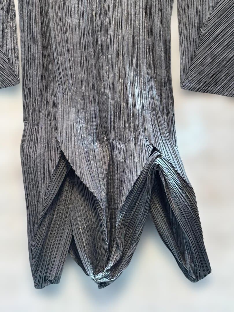 [超希少] ISSEY MIYAKE 変形 3D プリーツ トップス