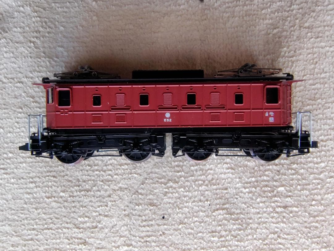 ワールド工芸 西武鉄道 E52 電気機関車 塗装済完成品