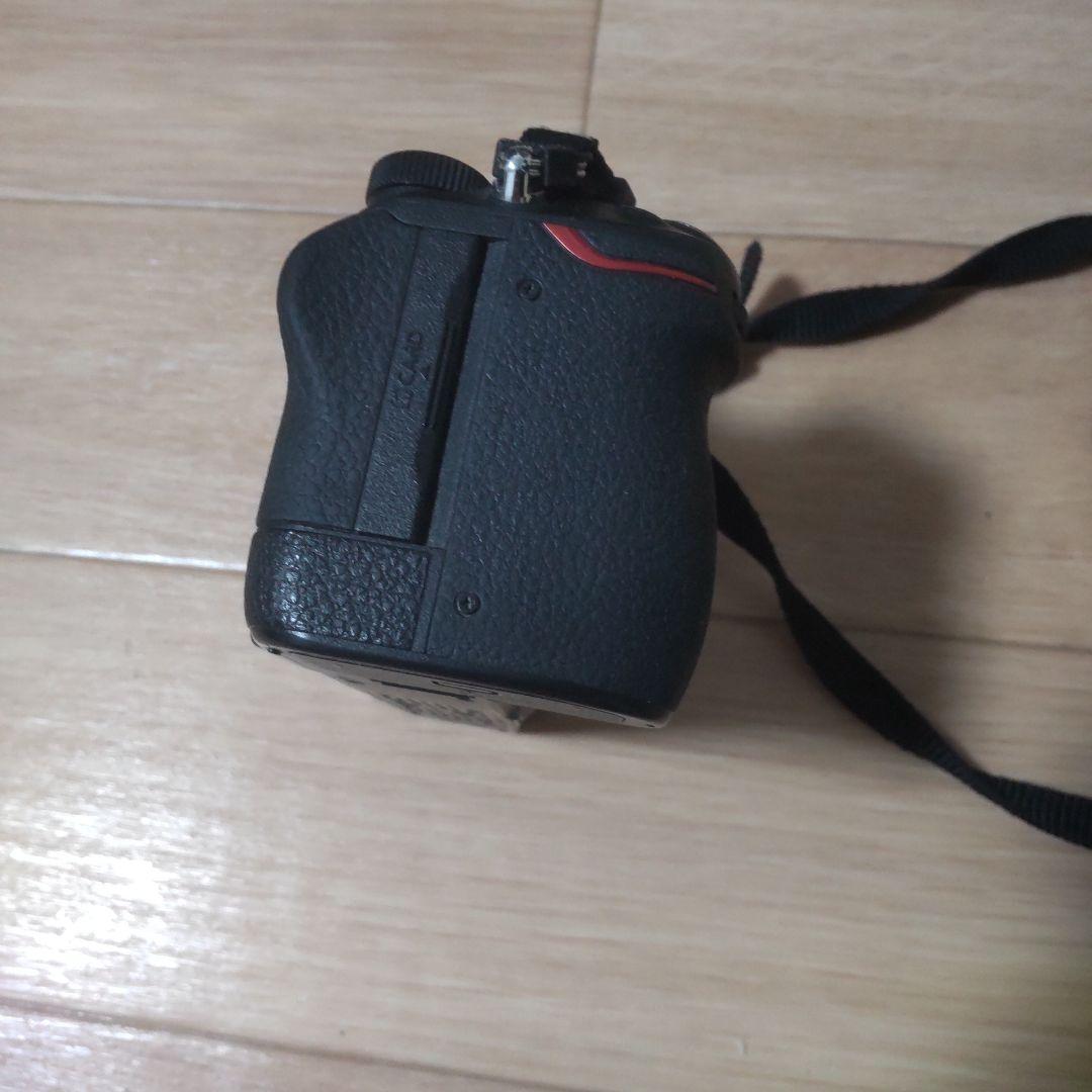 Nikon　フルサイズミラーレスカメラ　Z5