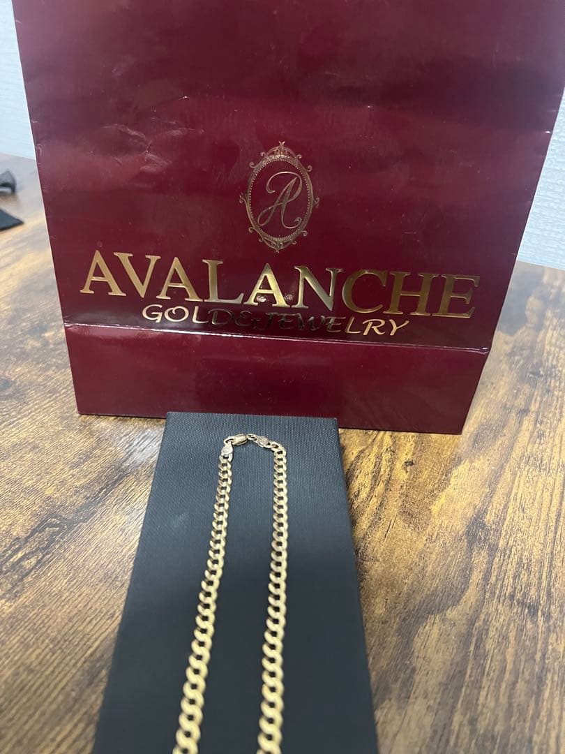 アヴァランチ　キューバンネックレスk10
