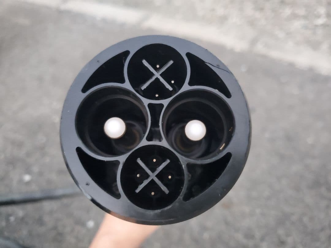 新春初売り！三菱自動車 MiEV power BOX 送料込み