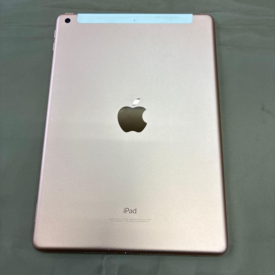 iPad 9.7インチ 第6世代 Wi-Fi+SIMフリー 32GB