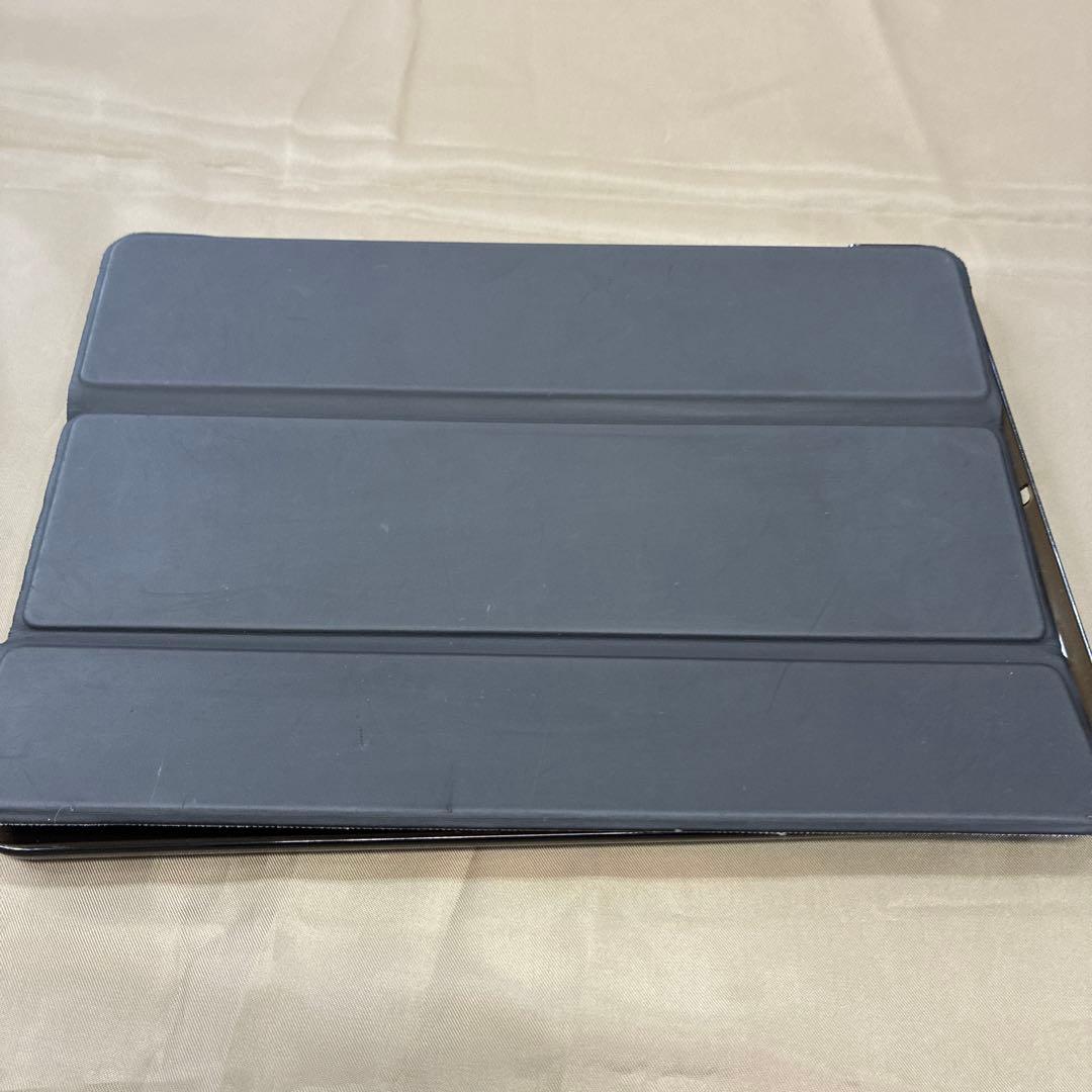 iPad 9.7インチ 第6世代 Wi-Fi+SIMフリー 32GB