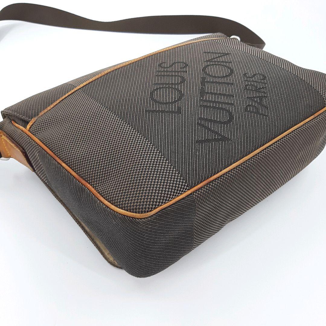 ルイヴィトン ショルダーバッグ ダミエジェアン プチメサジェ メッセンジャー