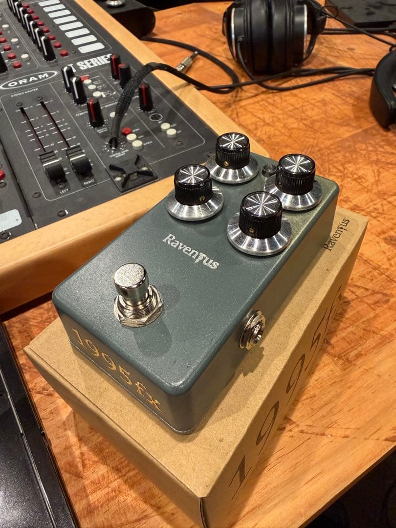 1995fx ravenous ほぼ未使用品