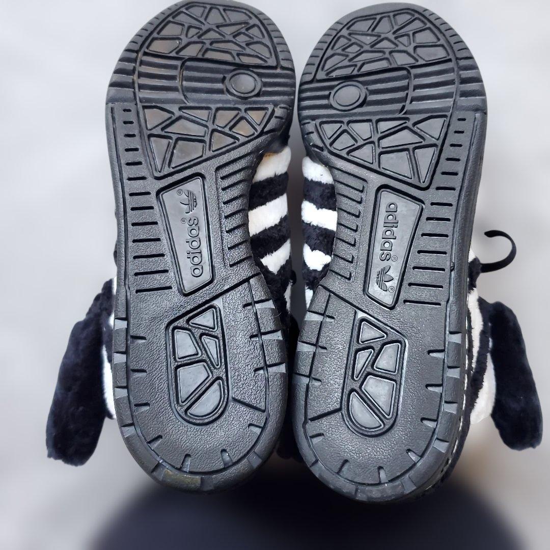 adidas Jeremy Scott Panda スニーカー