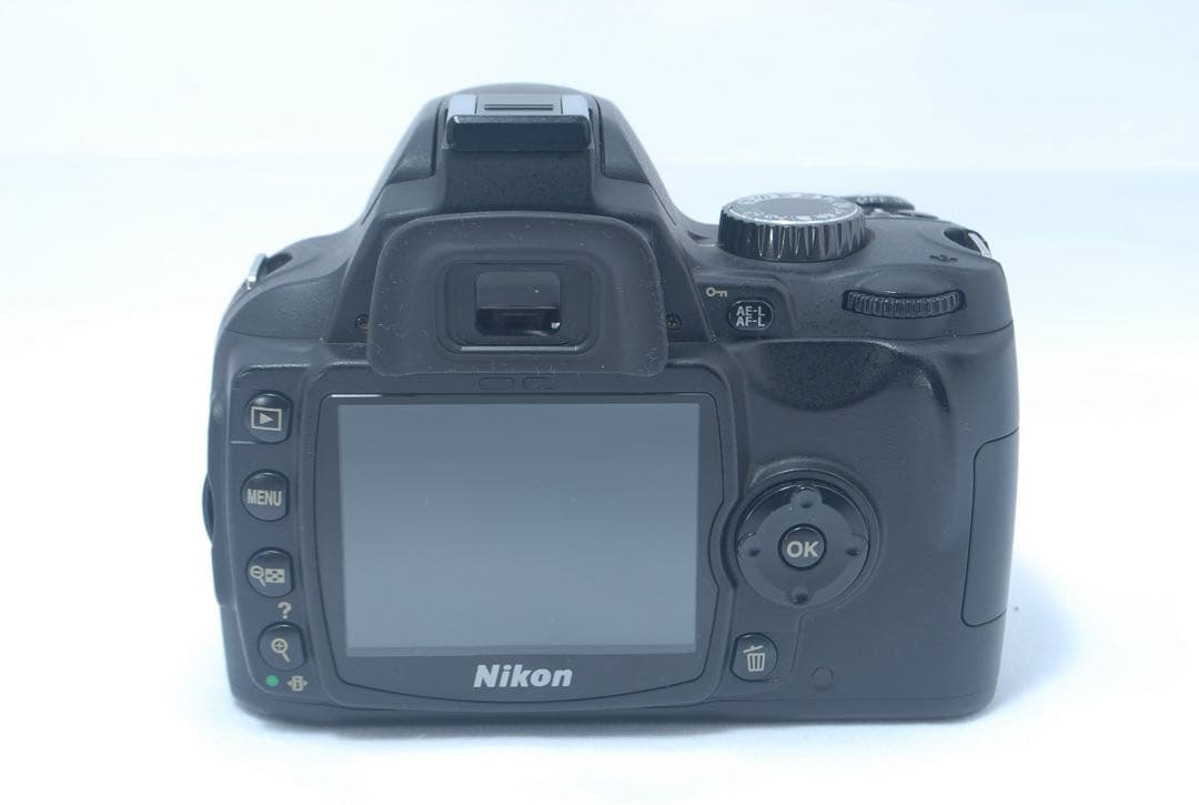 Nikon D60 一眼レフ カメラ初心者向け 標準ズームレンズ スマホ転送可能