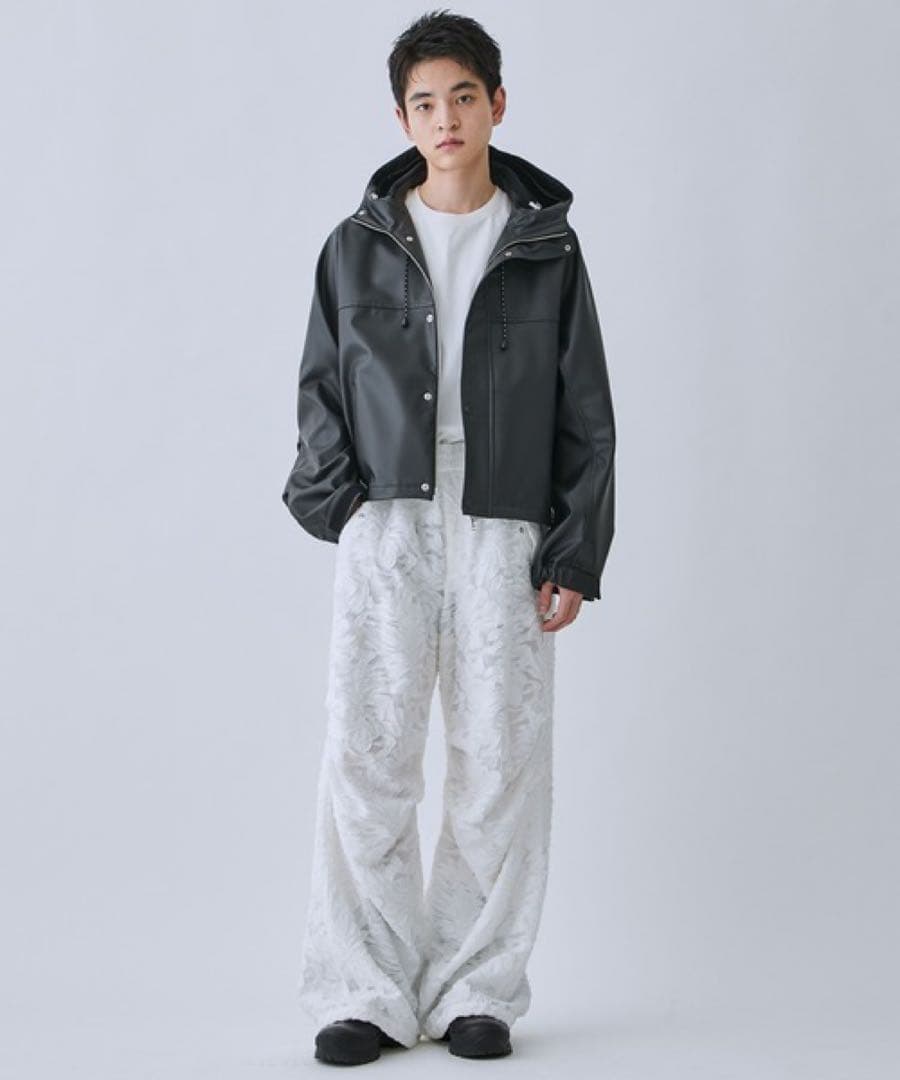 ジャケット・アウター TTTMSW Hooded laminate jacket XL