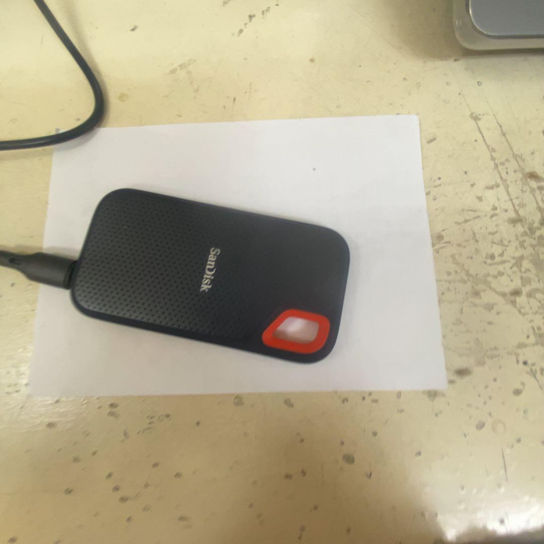 SanDisk Extreme Portable SSD 2TB サンディスク