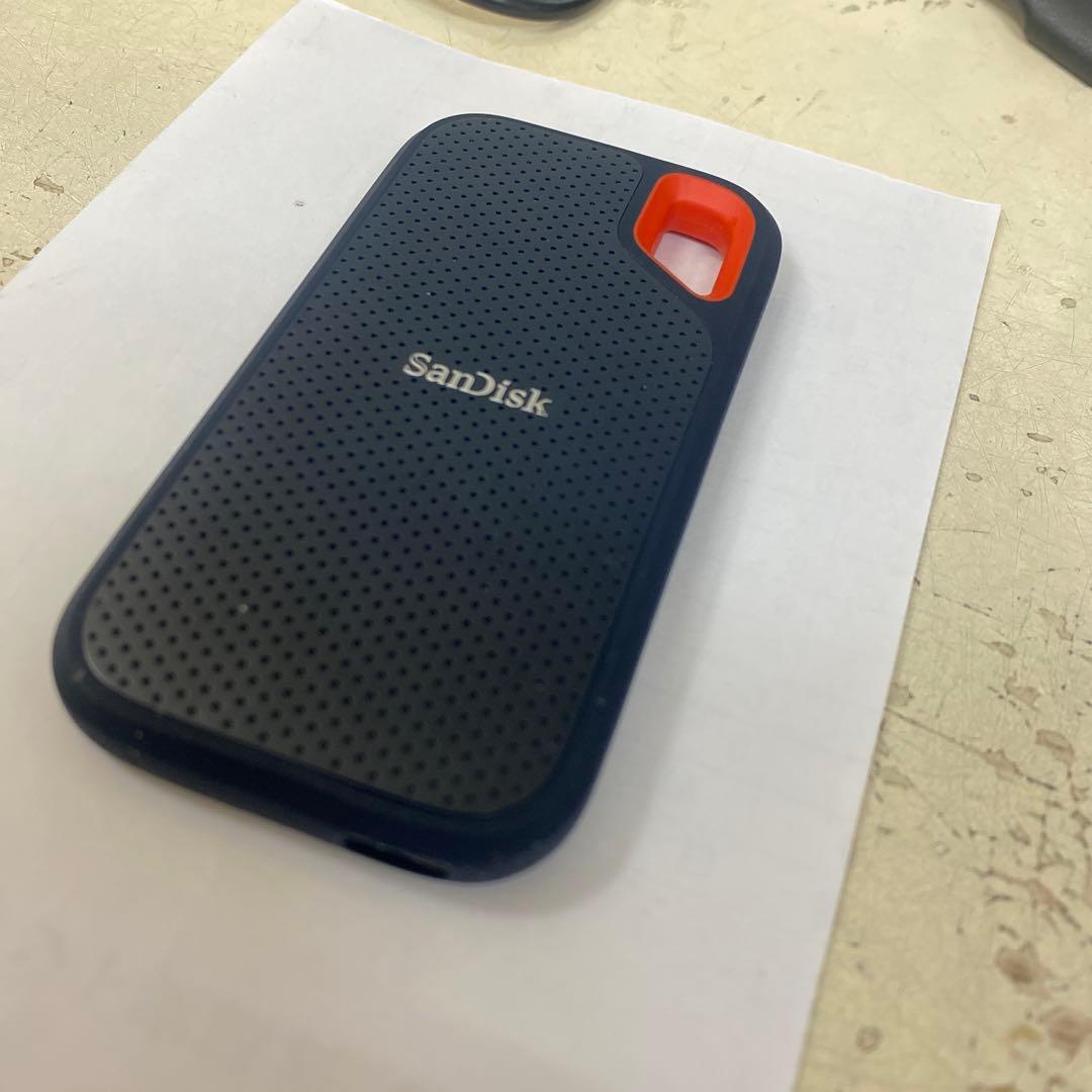 SanDisk Extreme Portable SSD 2TB サンディスク