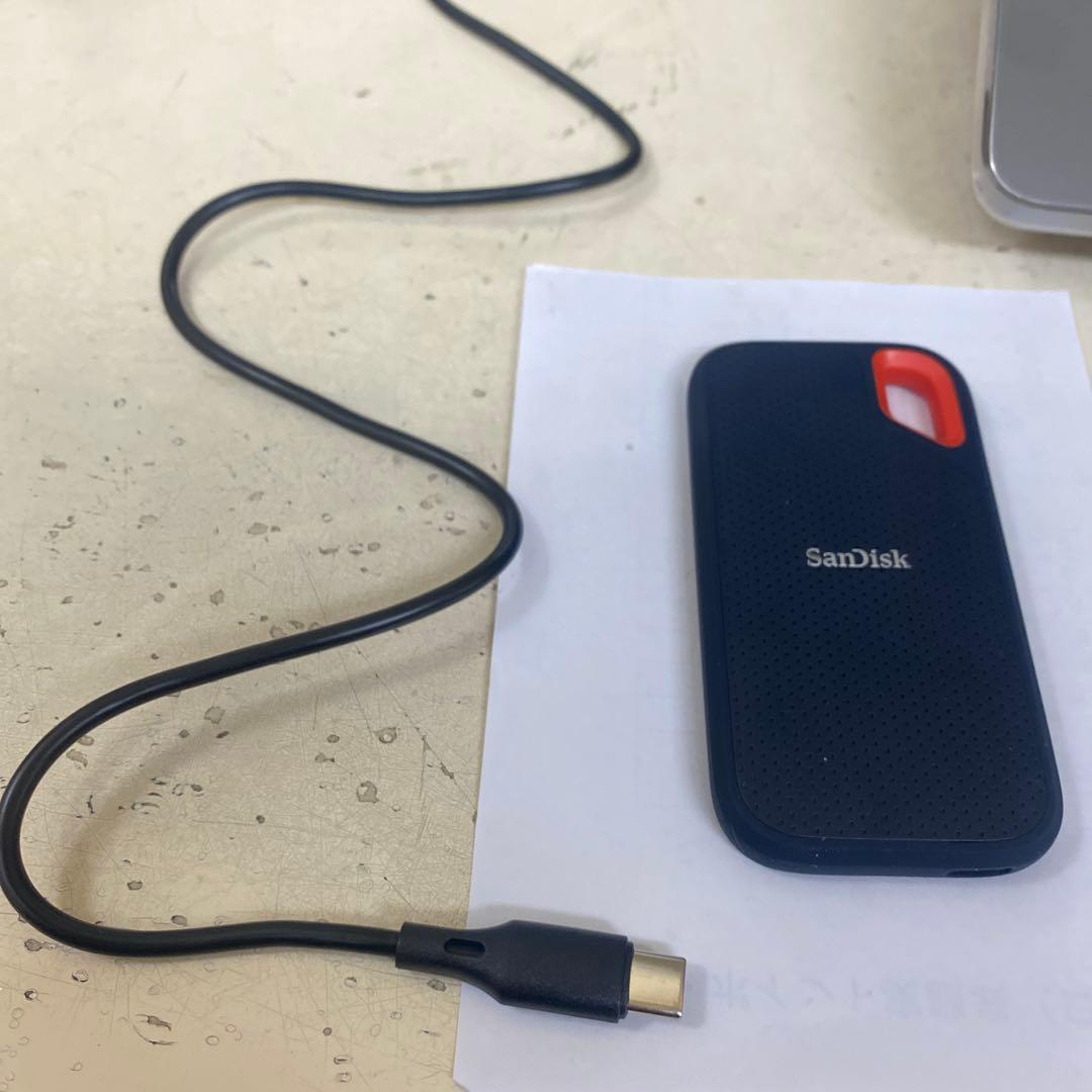 SanDisk Extreme Portable SSD 2TB サンディスク