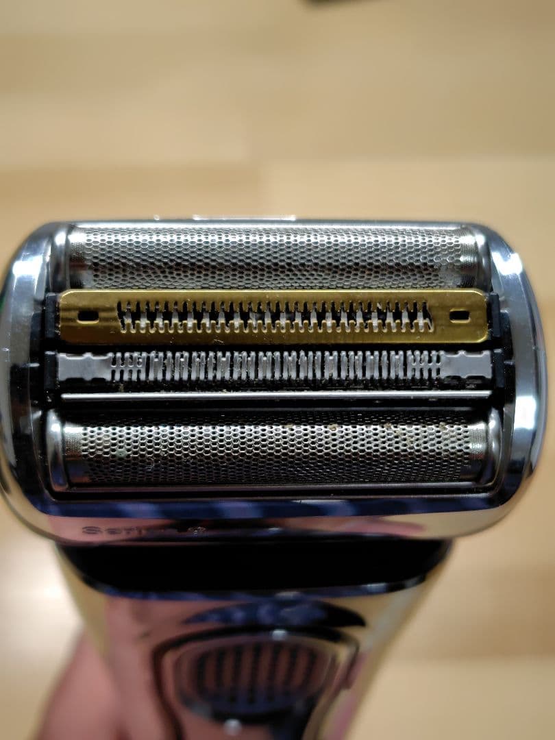 【洗浄器付き】ブラウン シリーズ 9 メンズ電気シェーバー