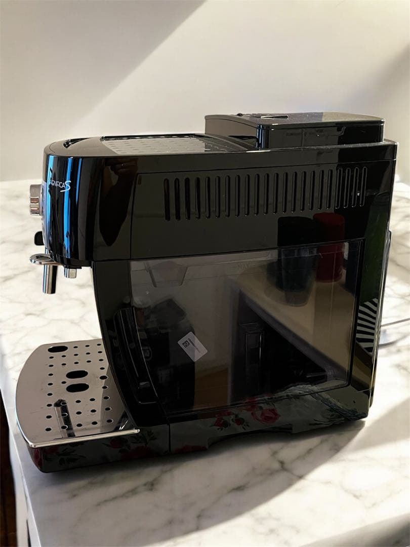 デロンギ　マグニフィカS　ECAM22112 KALDIキャニスター缶付