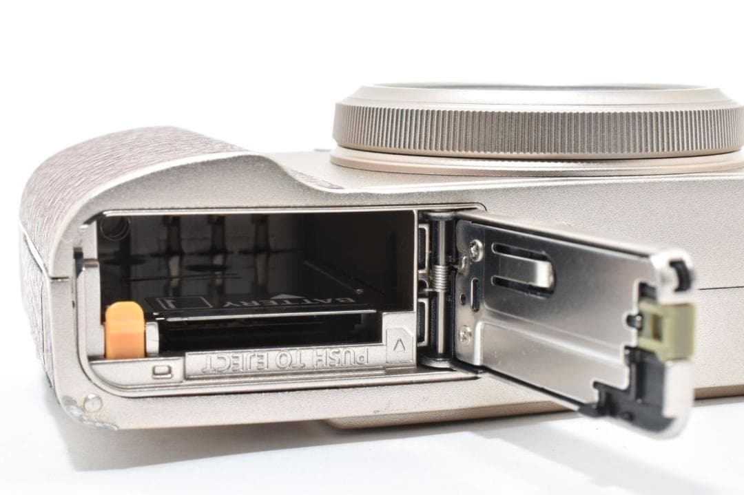 フジフィルム FUJIFILM XF10 高級コンデジ