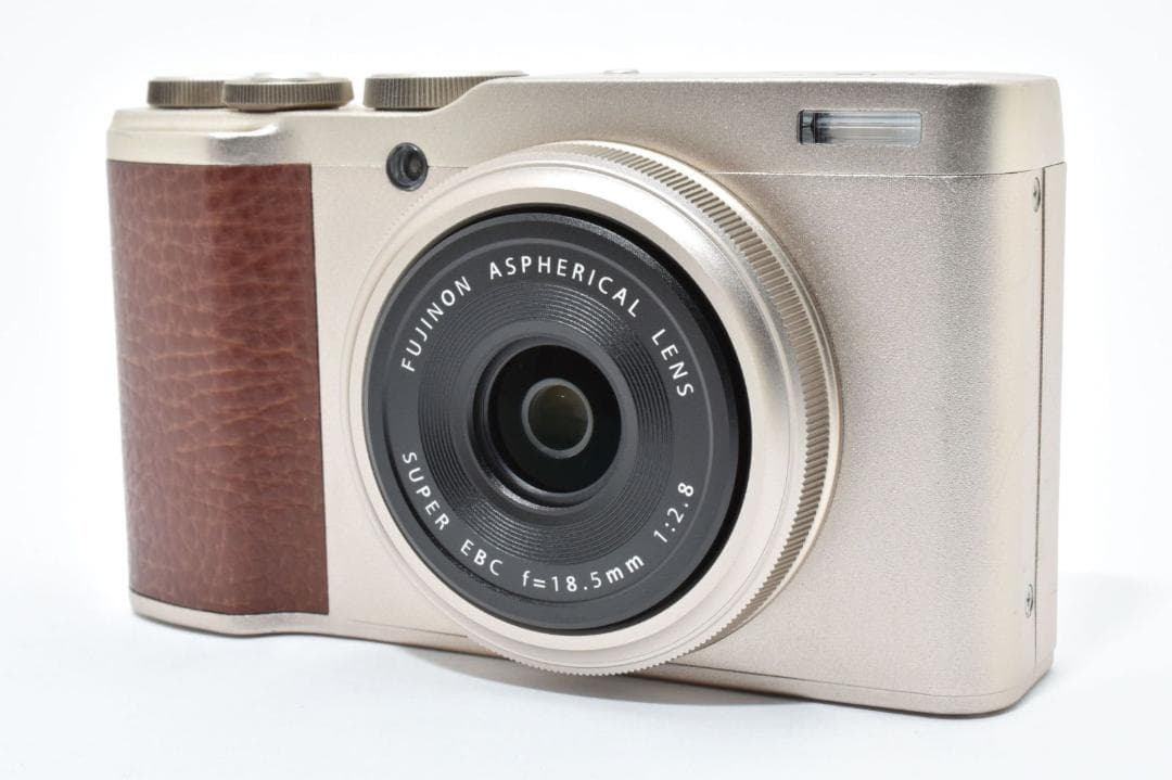 フジフィルム FUJIFILM XF10 高級コンデジ