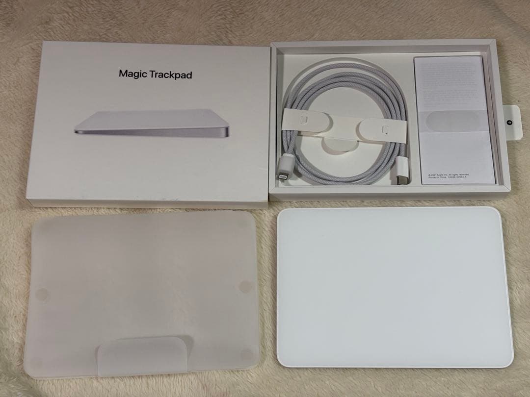 Apple Magic Trackpad ホワイト 充電ケーブル付き