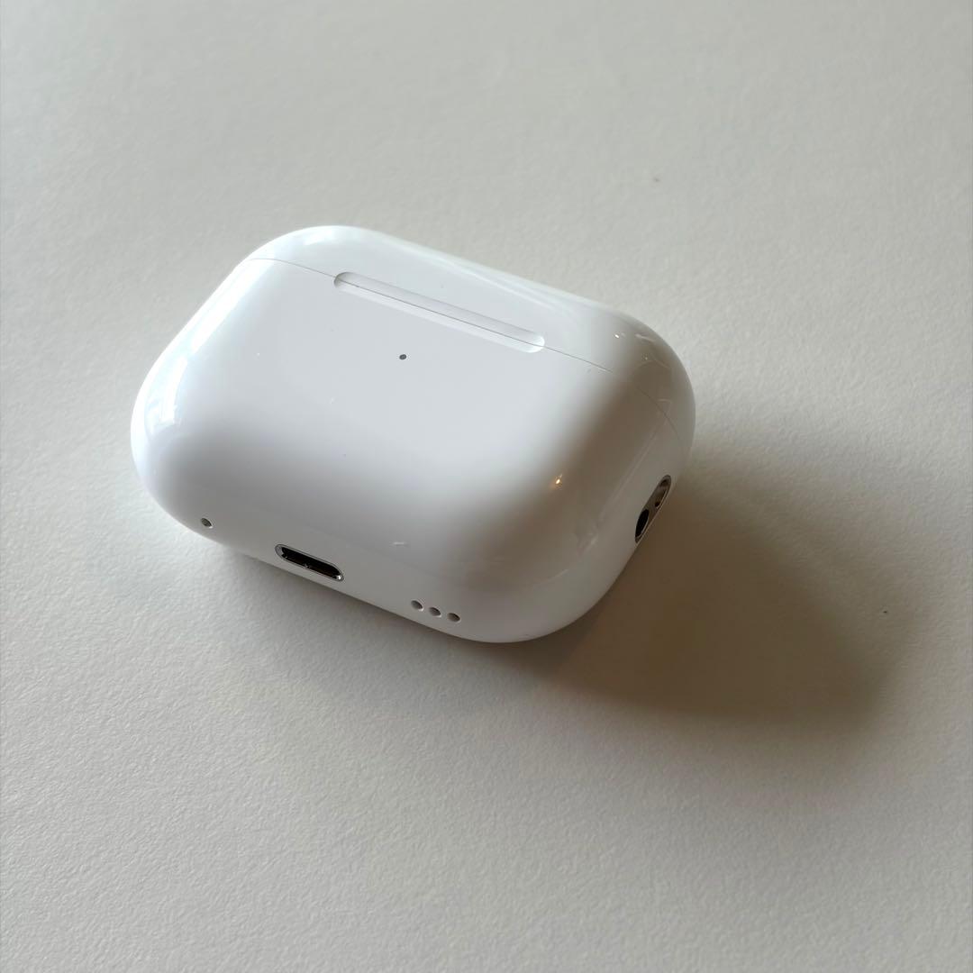 【美品】AirPods Pro（第2世代）・付属品未使用・レザーケース付き