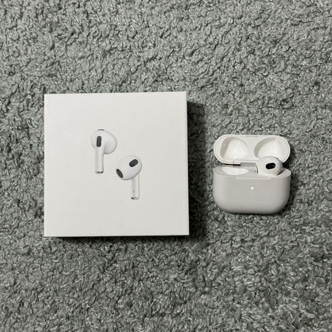 AirPods 第3世代 右耳 MagSafe充電ケース