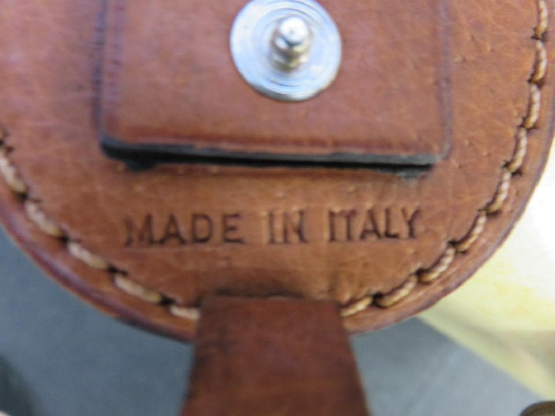 ヴィンテージ 本革トランク アンティーク 鍵付き イタリア製 トランクケース