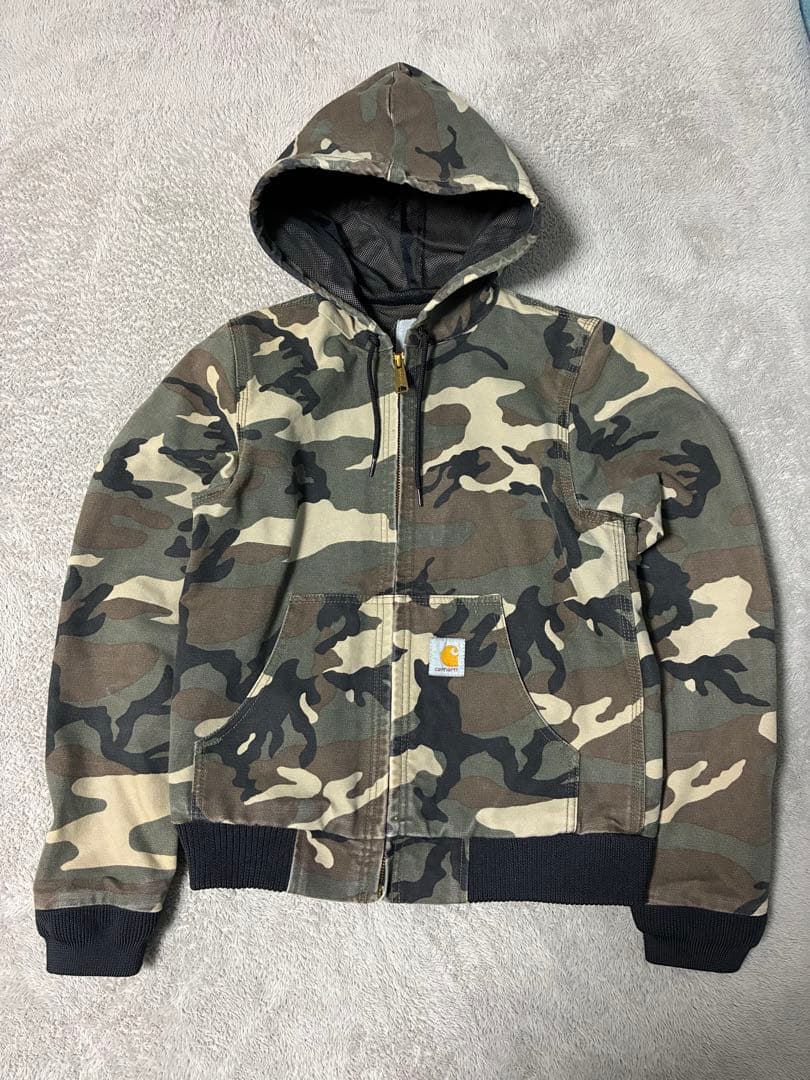 Carhartt フルジップパーカー 迷彩柄 カモフラ柄