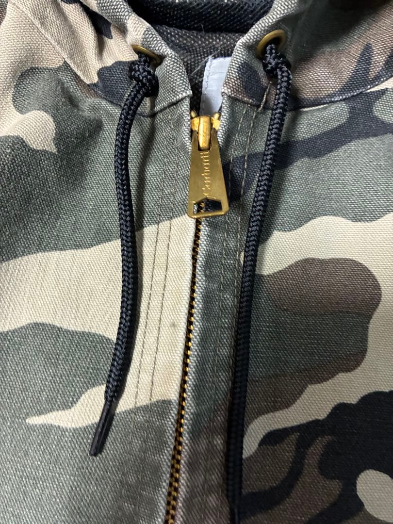 Carhartt フルジップパーカー 迷彩柄 カモフラ柄