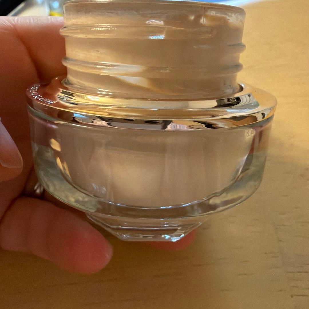 クレ・ド・ポー ボーテ クリームファンデーション オークル00