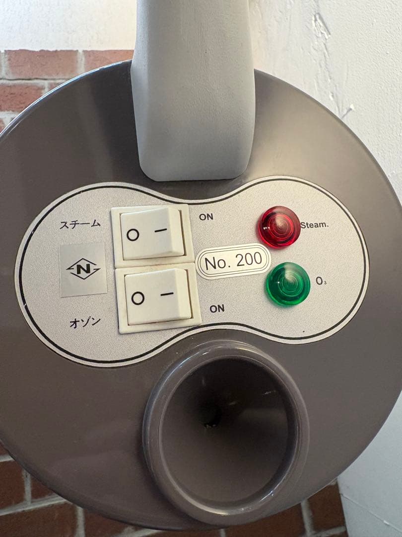 フェイシャルスチーマー中古品