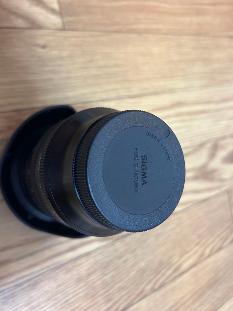 【美品】SIGMA 24-70mm F2.8 DG DN II PLフィルター付
