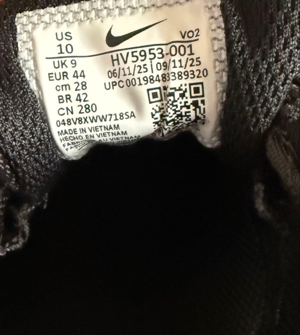 靴 NIKE AIR FORCE 1 GTX VIBRAM