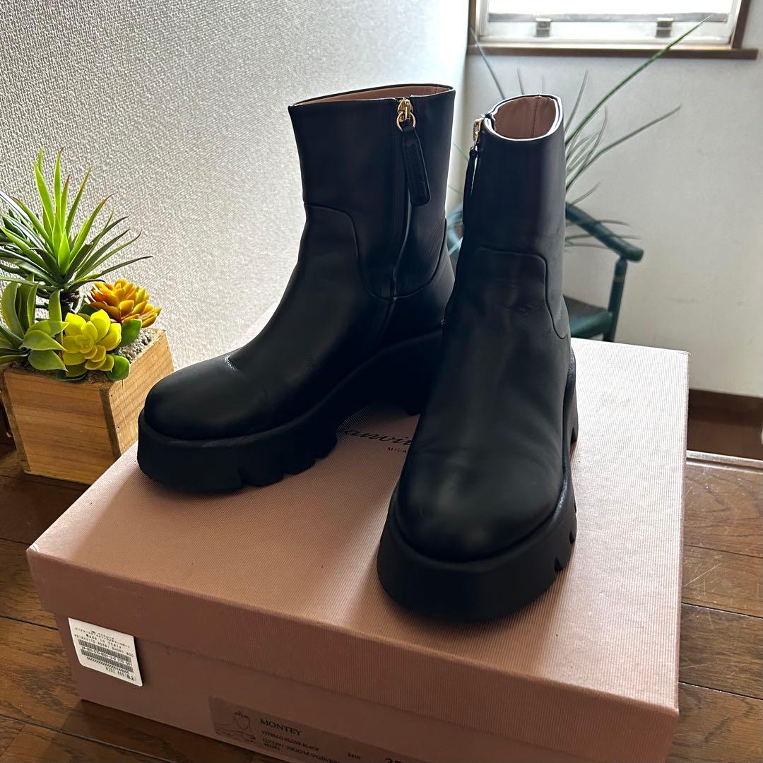 タキマキ愛用♡Gianvito Rossi ジャンヴィトロッシ　MONTEY 黒