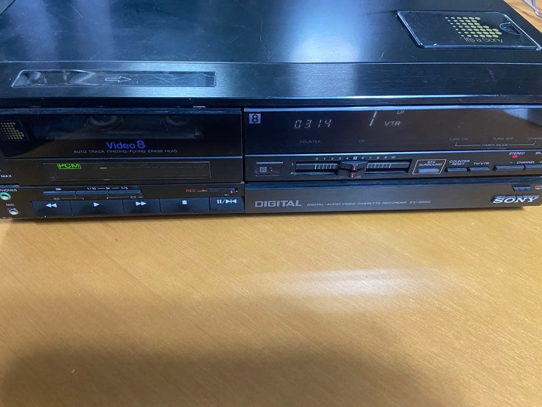 希少　小型　SONY ソニー　EV-S500 8mmビデオテープ　Hi8