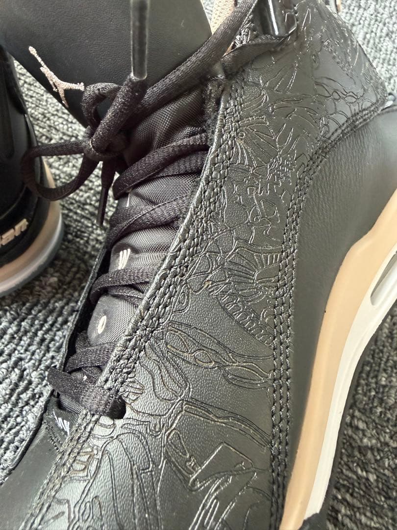 w*d様 超レア！新品未使用品、Jordan ブラック 高トップスニーカー！