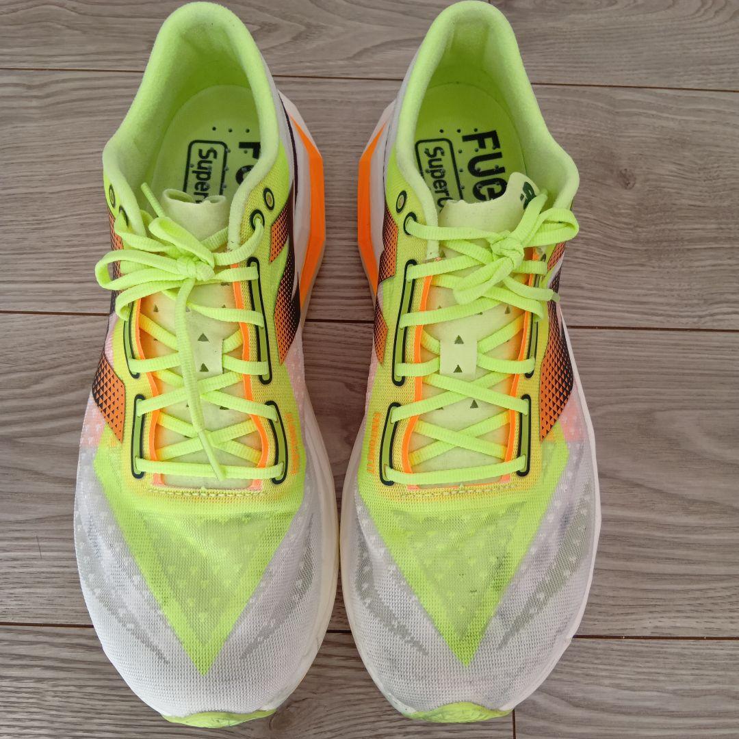 スパイク・シューズ fuelcell supercomp elite v4 28cm