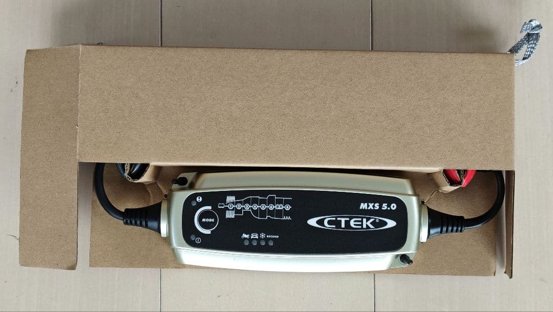 【新品】CTEK(シーテック) バッテリーチャージャー MXS5.0