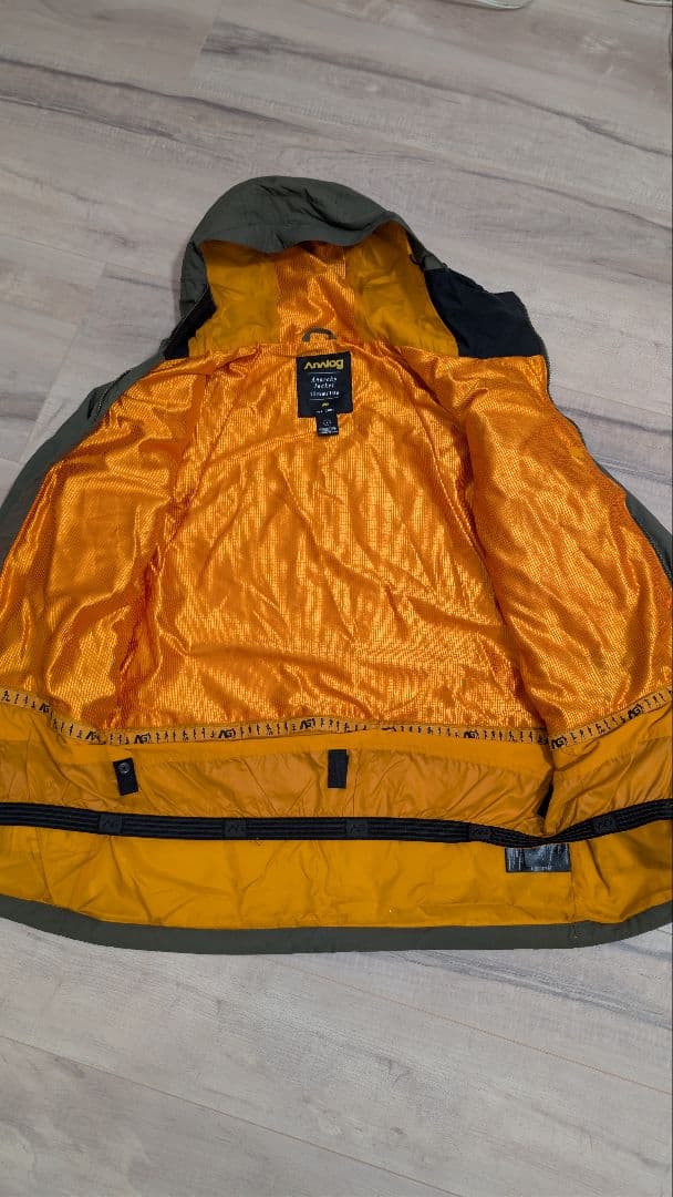 BURTON analog ジャケット S ミリタリーグリーン