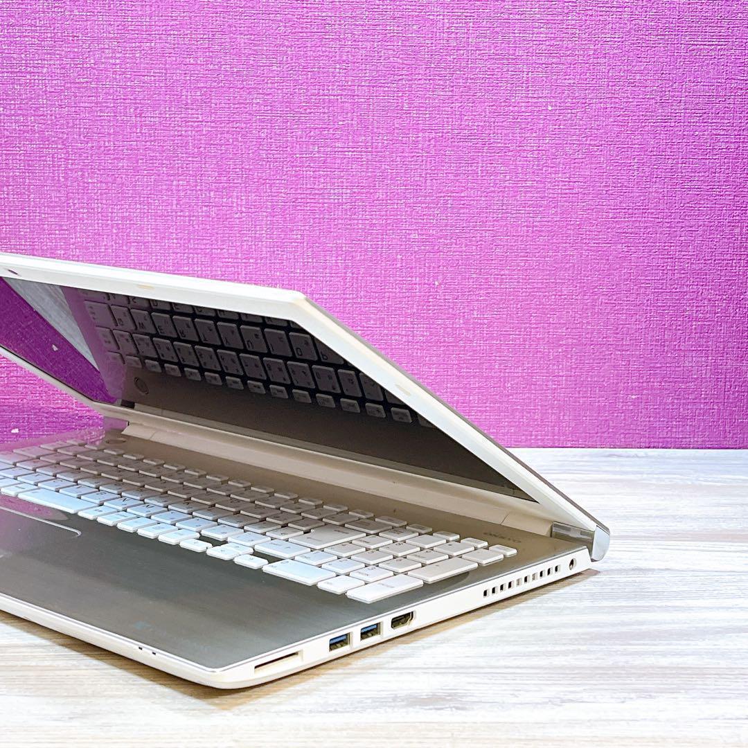 美品✨すぐ使えるノートパソコン✨7世代 i3✨メモリ8GB✨Win11✨カメラ付